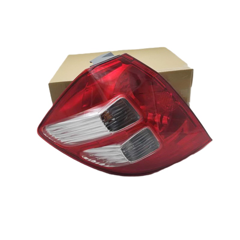 ไฟท้าย HONDA JAZZ(แจ๊ส) GE พร้อมขั้ว+หลอดไฟ ปี2008-2010 (งานแท้ DEPO) -ราคาต่อดวง-