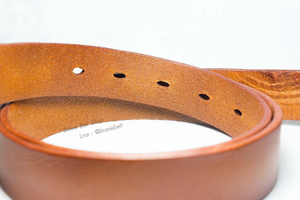 เข็มขัดหนังน้ำตาลลายสวย หัวเหล็กเท่ๆ