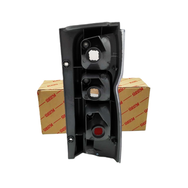 ไฟท้าย NISSAN URVAN(เออแวน) E25/E26 ปี2003-2011 (งาน O.E.M เทียบห้าง) -ราคาต่อดวง-