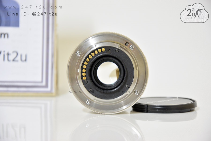 เลนส์ Olympus 12 mm f2 สีซิลเวอร์