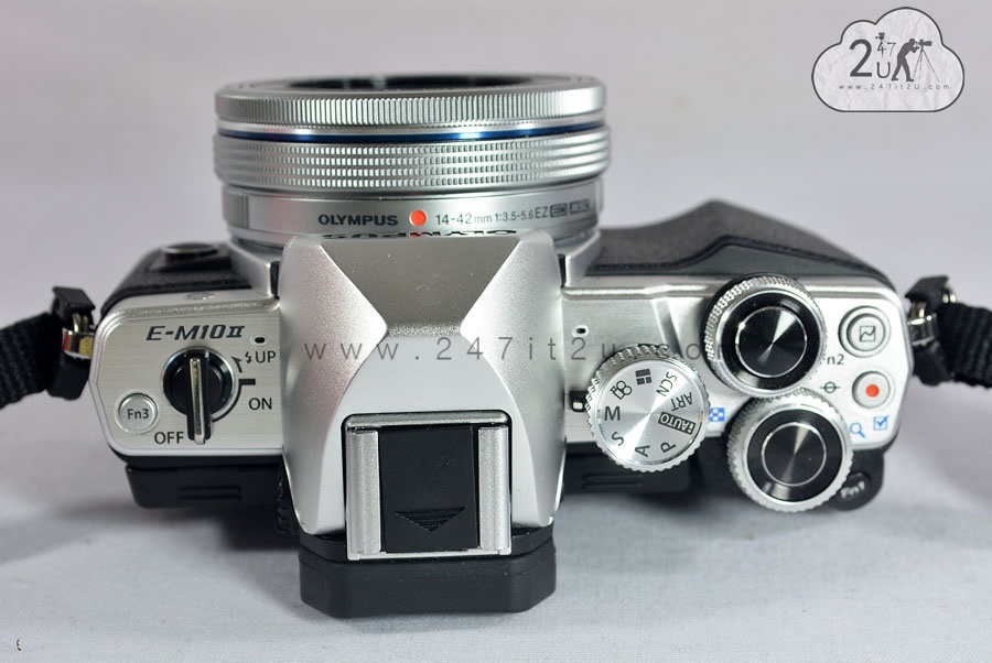 กล้อง Olympus OMD-EM10 Mark2 + เลนส์ 14-42mm สีเงินดำ