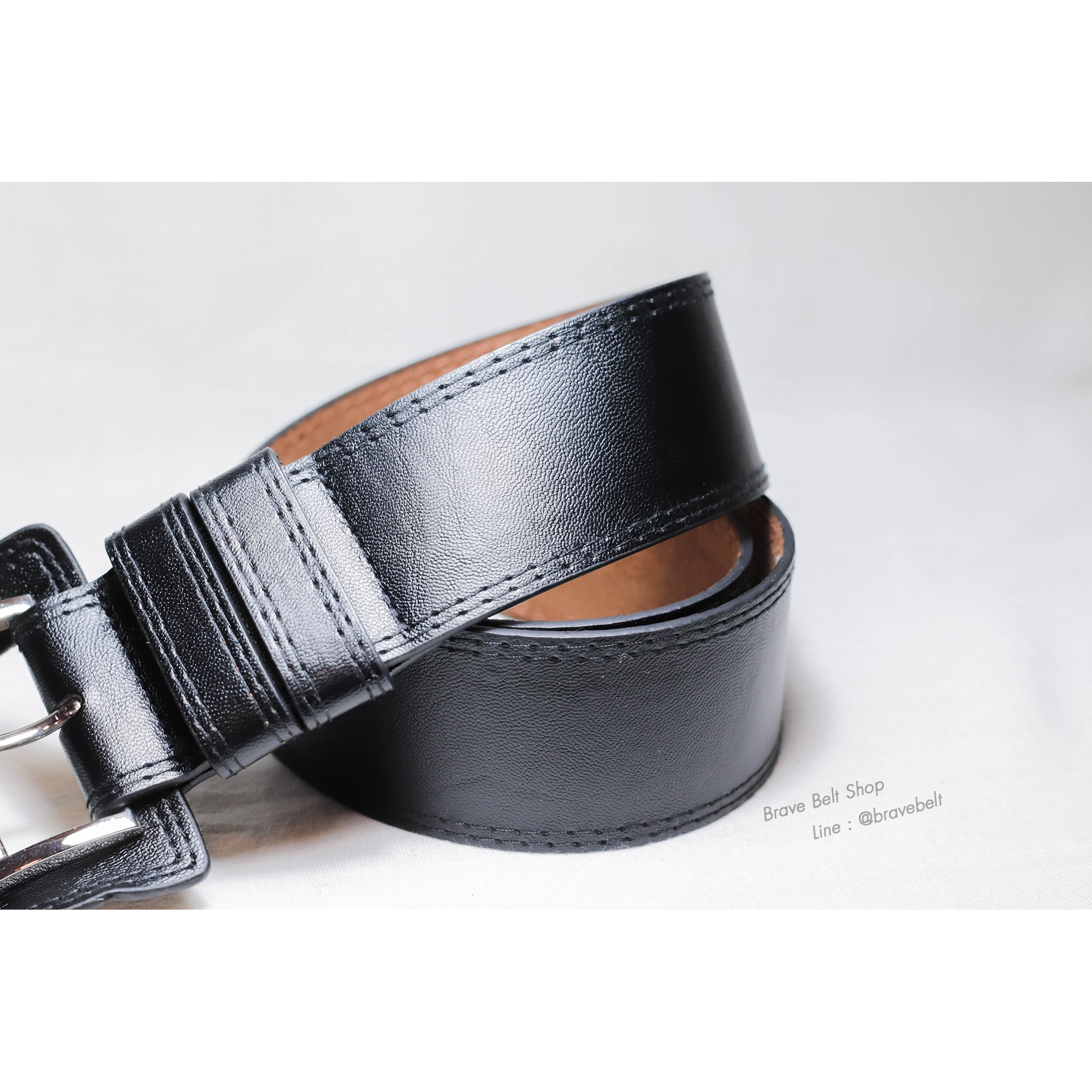 เข็มขัดเส้นใหญ่แฟชั่นผู้หญิงหนังสีดำสวยๆ