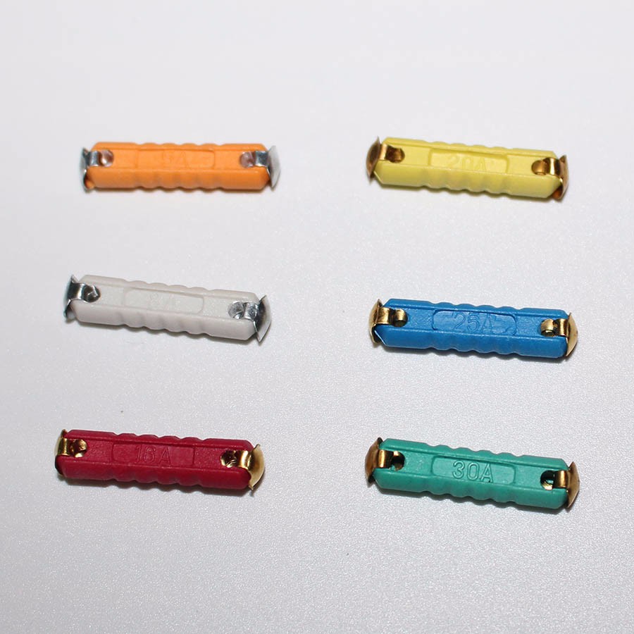 ฟิวส์กระดูก 20 แอมป์ สีเหลือง สำหรับรถยุโรป