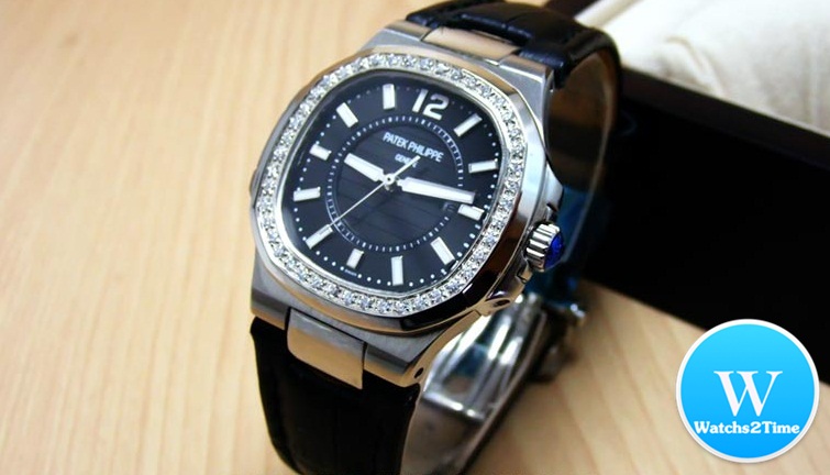 นาฬิกา Patek Philippe Moon Phases and Power Reserve Men's Nautilus Ref.5712G