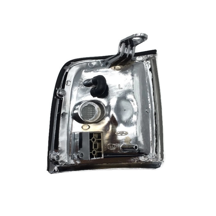 ไฟมุม ISUZU TFR(มังกร) ฝาขาว ขอบชุบ ปี1987-1994 (งานO.E.M ตราเพชร) -ราคาต่อดวง-