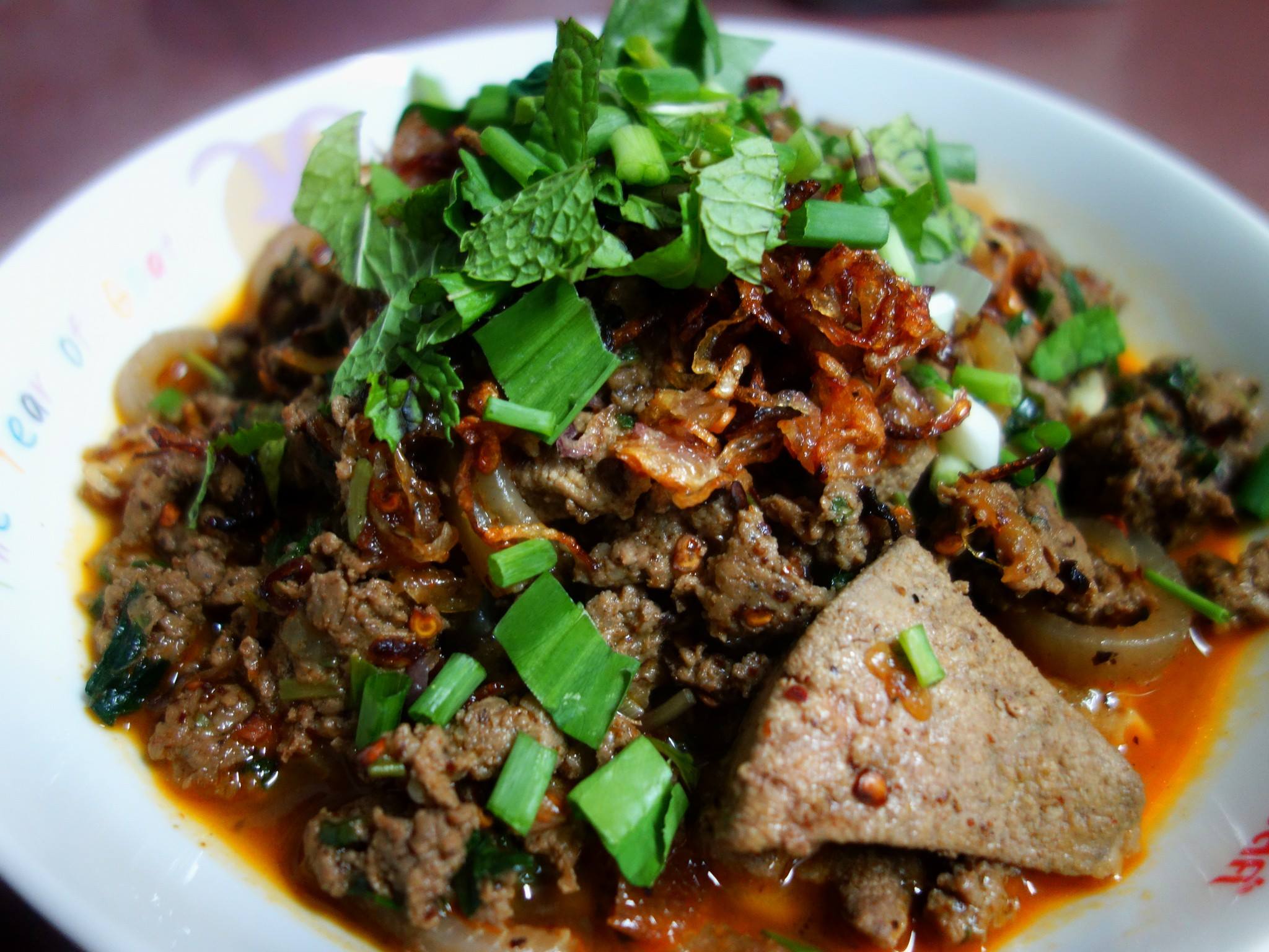 ลาบหมูคั่ว