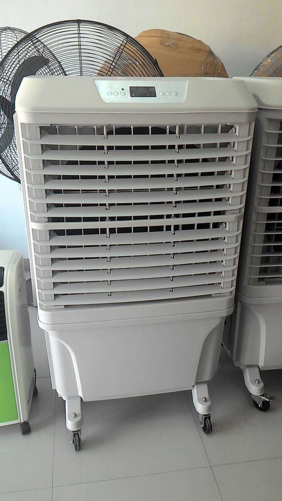 พัดลมไอเย็น EVEREST KOOL รุ่น EKM-8000