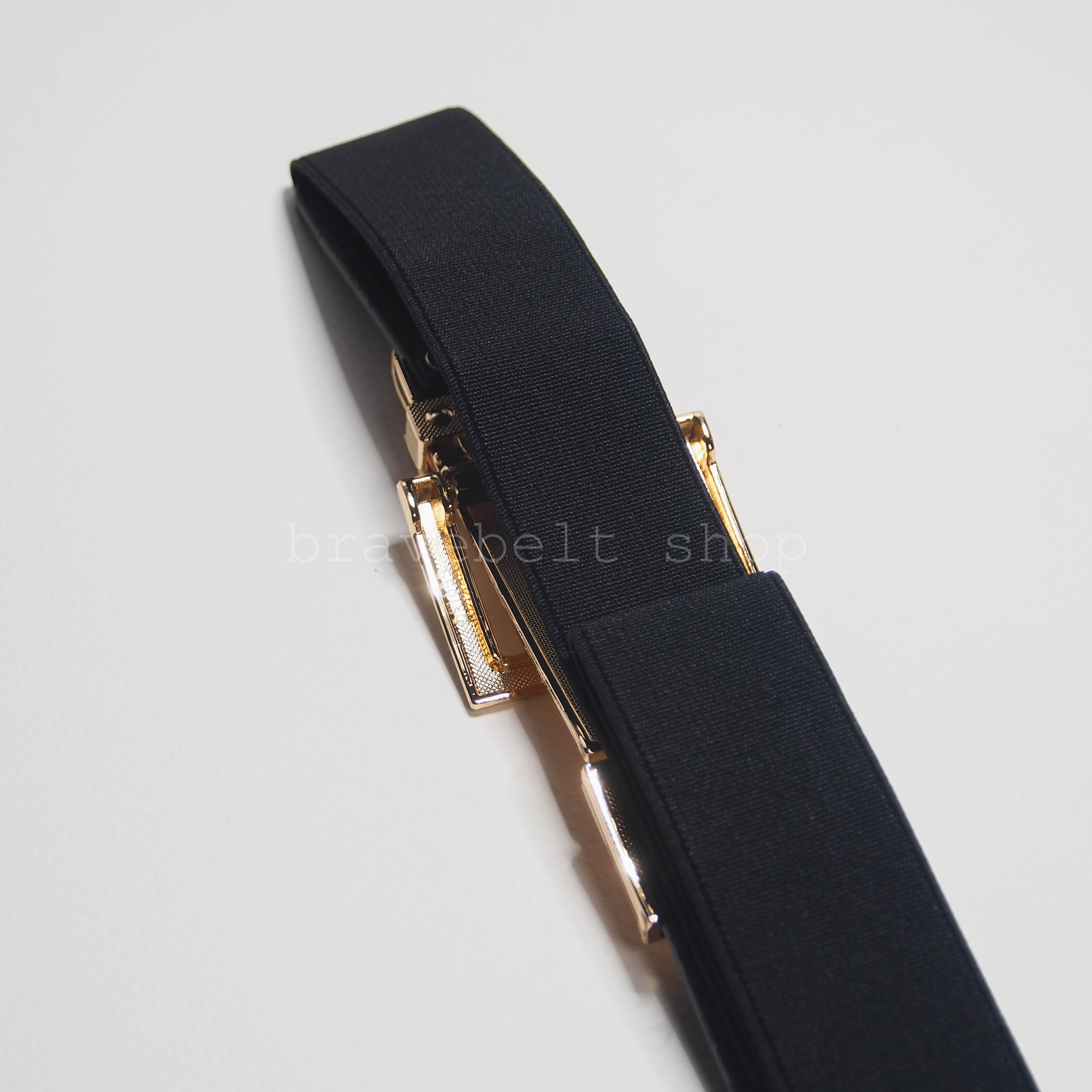 เข็มขัดยางยืดผู้หญิงสีดำ ทรงแฟชั่นสีทองสวยตัดกับหนังสีดำ