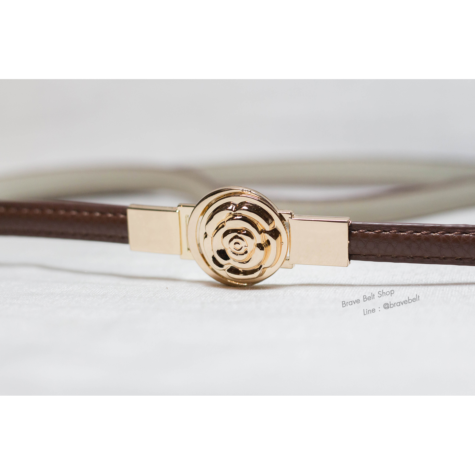 เข็มขัดฟรีไซต์แบบปรับสายได้ สีน้ำตาลหัวเข็มขัดสีทอง