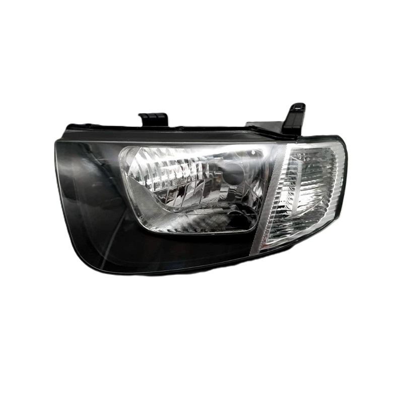 ไฟหน้า MITSUBISHI TRITON(ไทรทัน) รุ่นตอนเดียว มุมขาว ปี2005-2010 (งาน O.E.M เทียบห้าง) -ราคาต่อดวง-