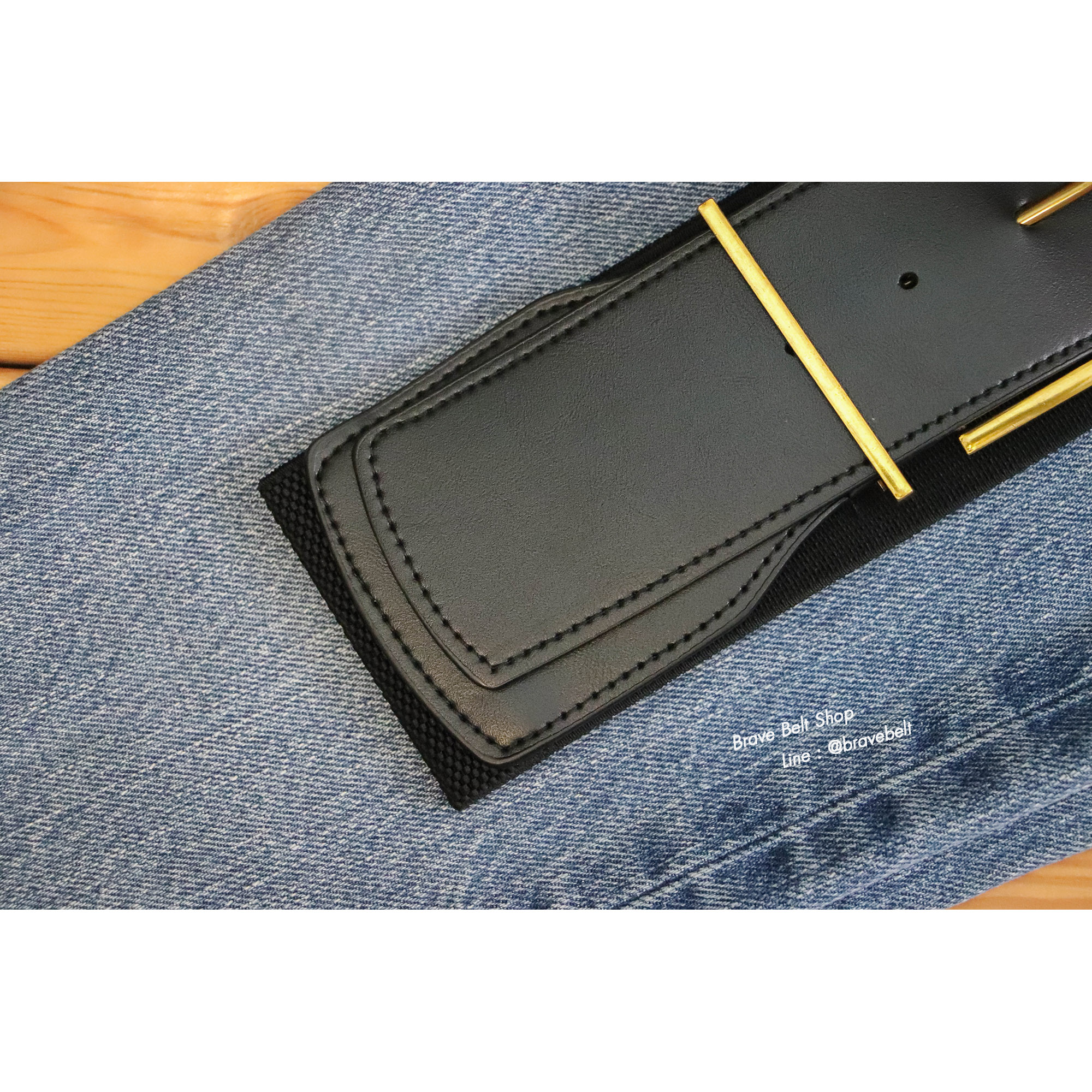 เข็มขัดยางยืดแบบผ้าสีดำสวย หนังสีดำหัวสีทอง