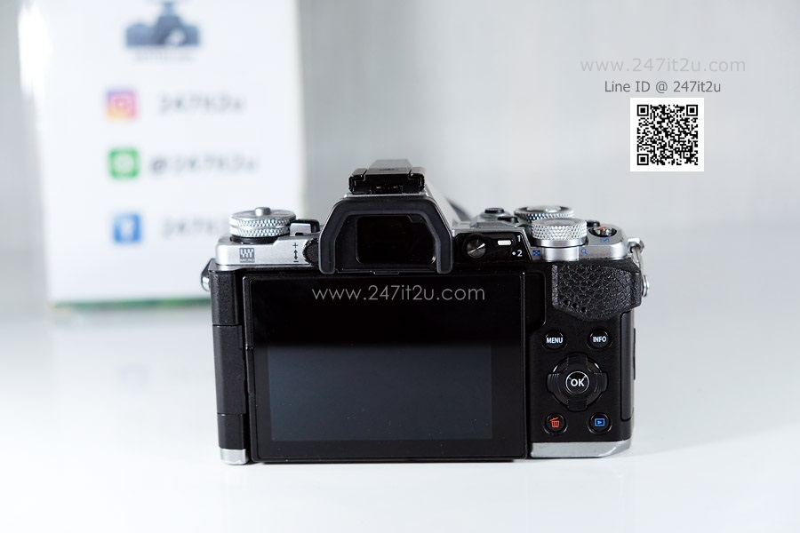 กล้อง Olympus OM-D E-M5 mark 2 พร้อมเลนส์ 14-150mm f4-5.6 II สี Silver