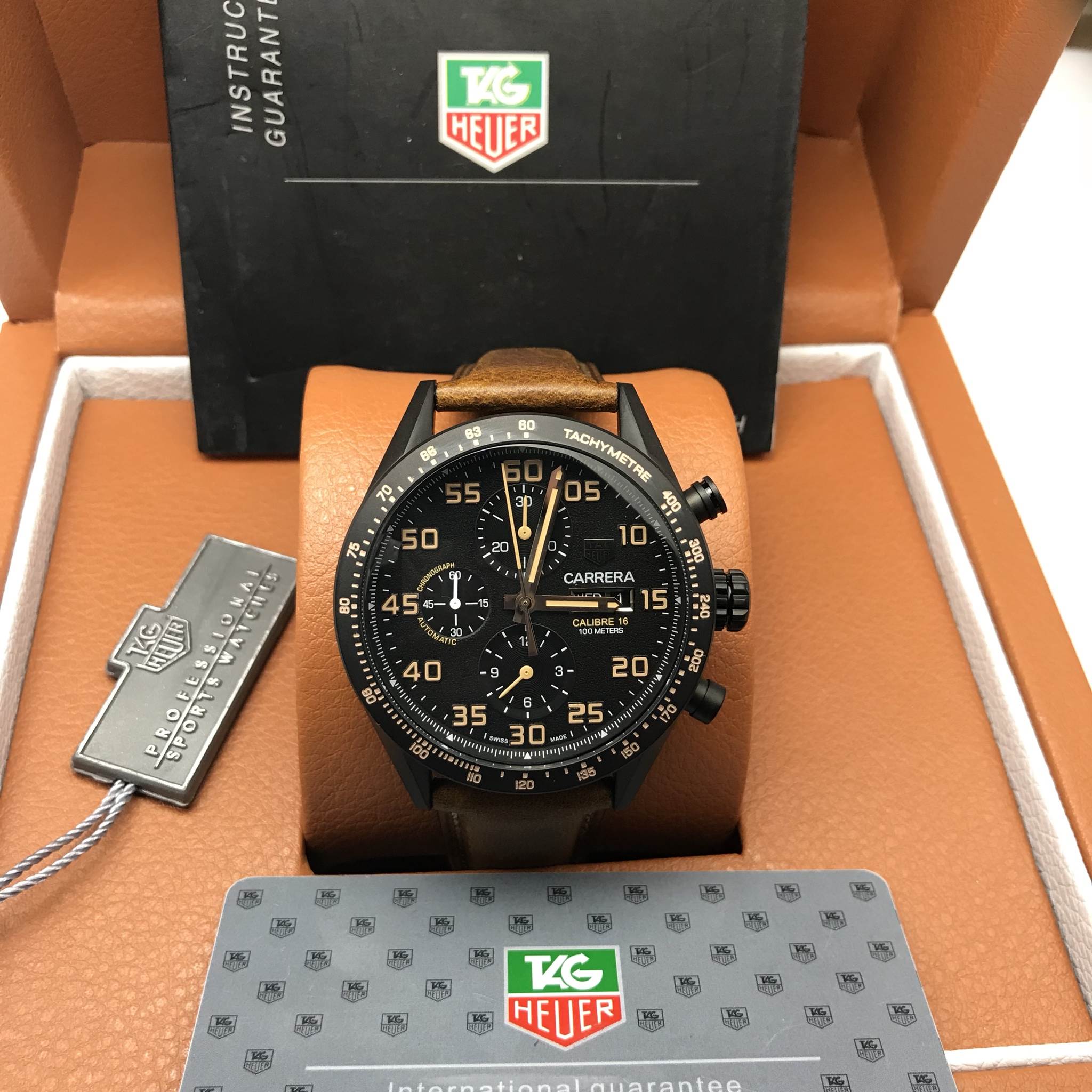 นาฬิกา Tag Heuer Carrera Calibre 16 Day - Date Chronograph Black Titanium - Automatic