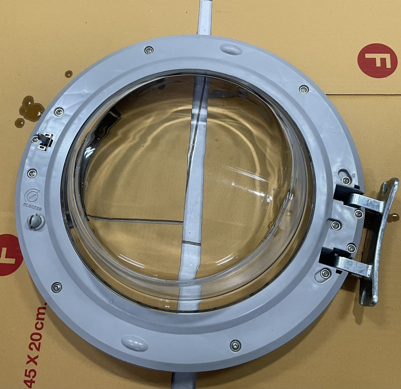 ฝาประตูครบชุด เครื่องซักผ้าฝาหน้า Electrolux **มือ2** รุ่น EWF10932 / EWF10932S ค่าขนส่ง +200 บาท