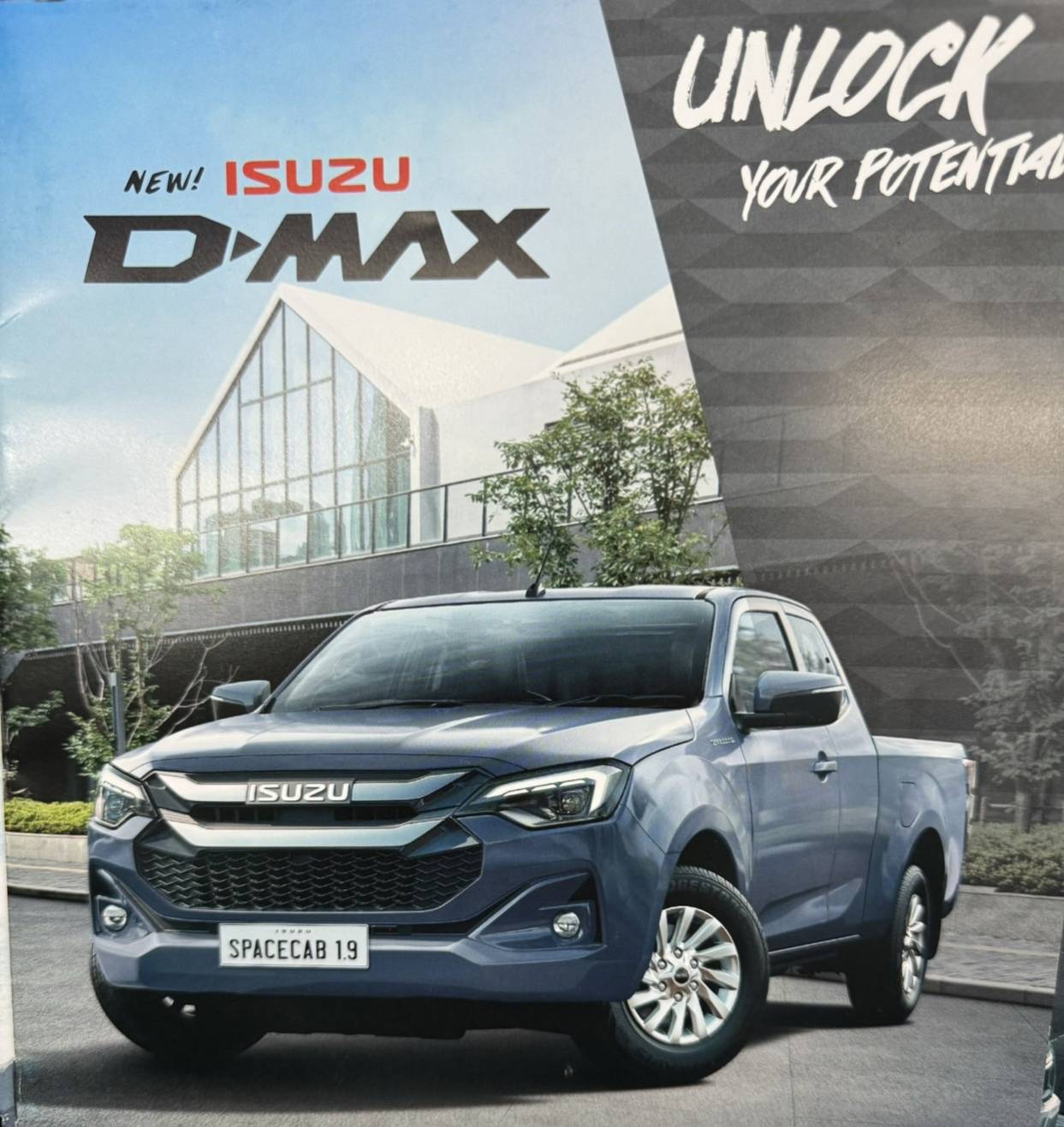 ไฟตัดหมอก โคมเหลือง ISUZU D-MAX DMAX 2024 SPACECAB 1.9 SPARK 3.0 CAB4 All New อีซูซุ ดีแม็กซ์ รับประกันสินค้า 1 เดือน