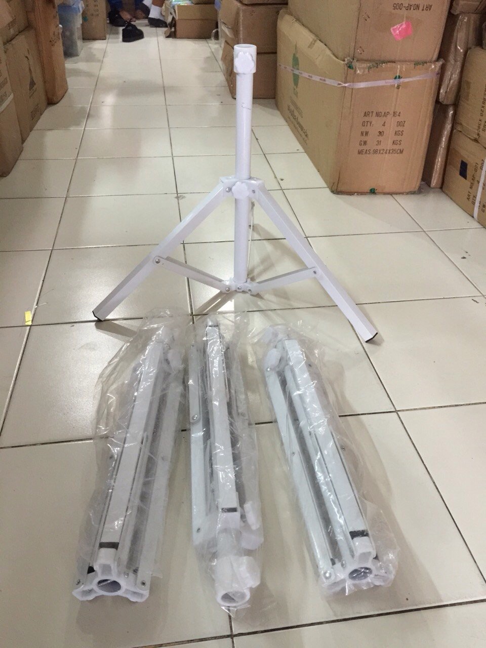 ขาตั้งร่มสนาม 34 นิ้ว