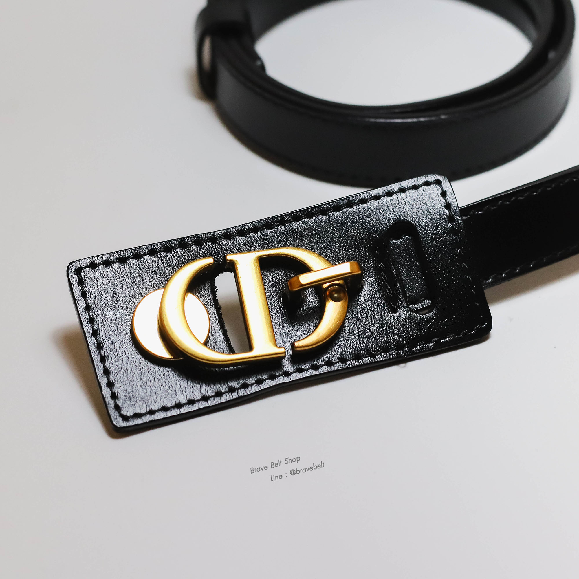 เข็มขัด Dior แฟชั่นเส้นเล็กน่ารัก ใส่ง่ายของผู้หญิง