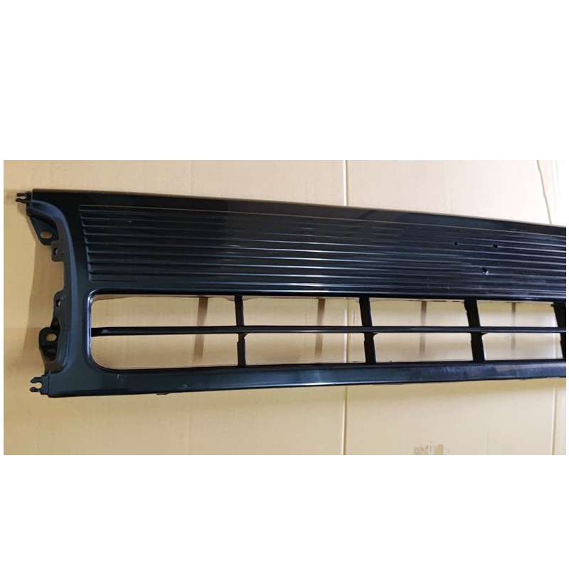 หน้ากระจัง TOYOTA HIACE(ไฮแอซ) YH112/LH112 เบนซิน โฉมหัวจรวจ สีดำ ไม่มีโลโก้ ปี1990-1997 (รหัส:YH112-BEN)