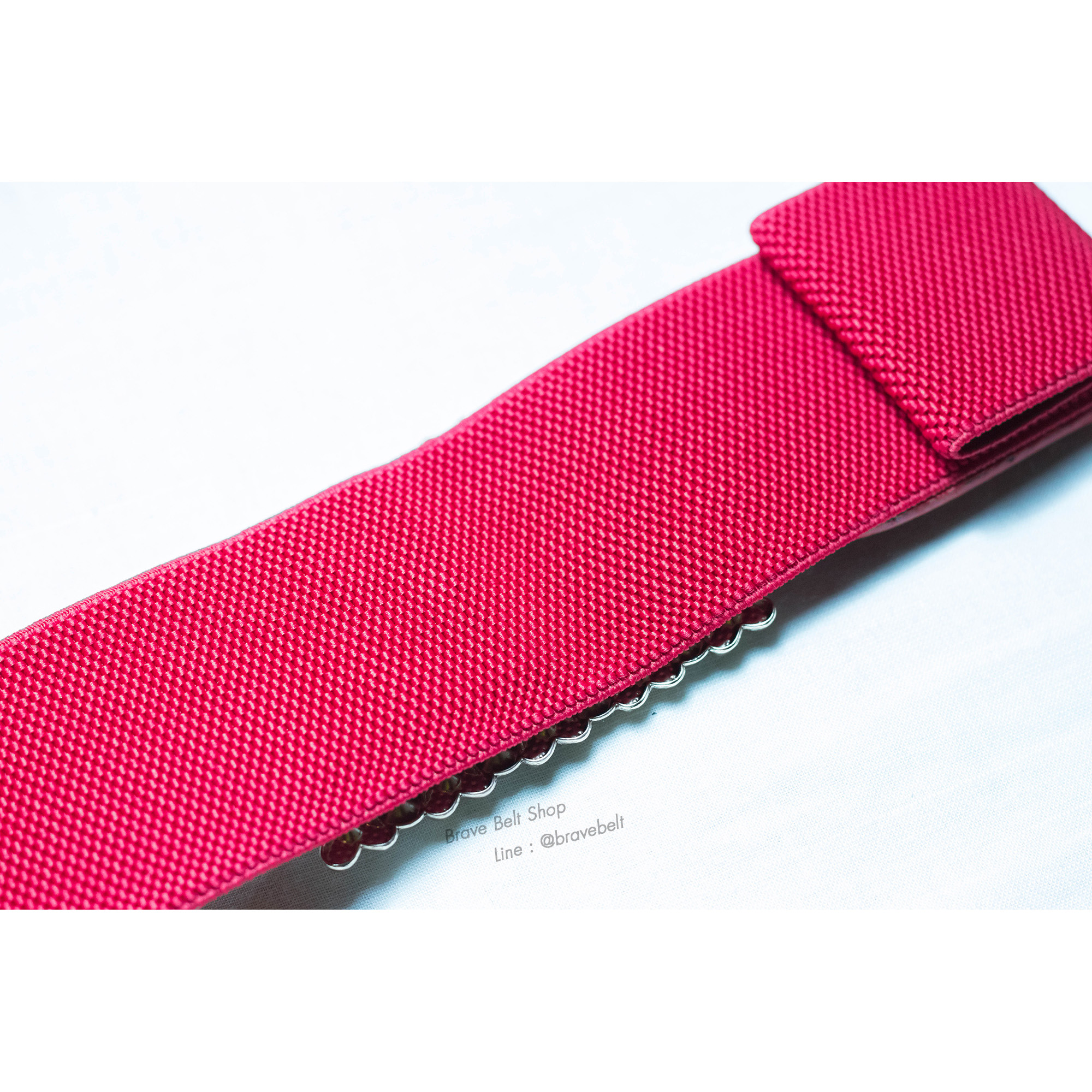 เข็มขัดแฟชั่นสีแดงยางยืดผู้หญิง หัวสีทองสวย