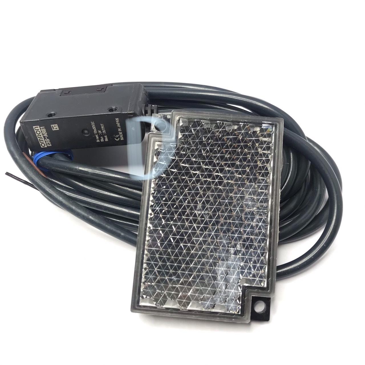 OMRON Photoelectric Sensor E3S-AR81