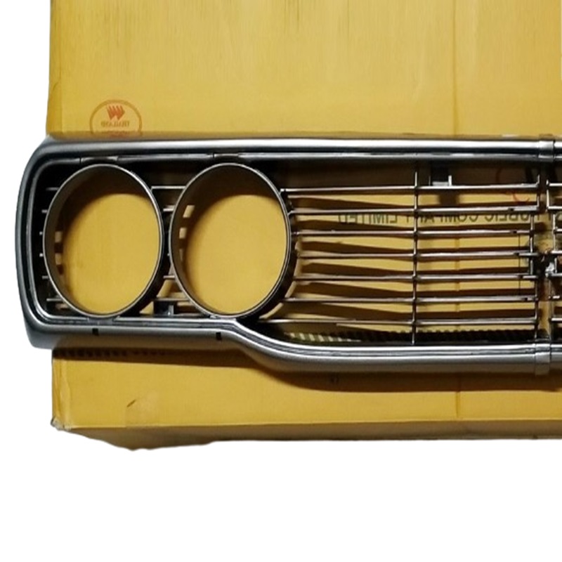 หน้ากระจัง TOYOTA RN20/RN25 สีเทา(งานไม่ทำสี) ไม่มีโลโก้ ปี1972-1978 (ครบชุดซ้าย-ขวา) (รหัส:RN25L-R)