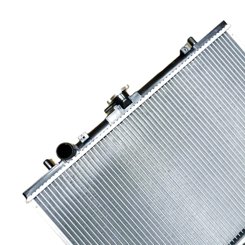 หม้อน้ำ MITSUBISHI STRADA(สตราด้า) 2WD/4WD เครื่อง2.8cc ปี1995-2005 เกียรออโต้ (เช็คขนาดหม้อน้ำก่อนสั่ง) (O.E.M ประกัน 6เดือน)