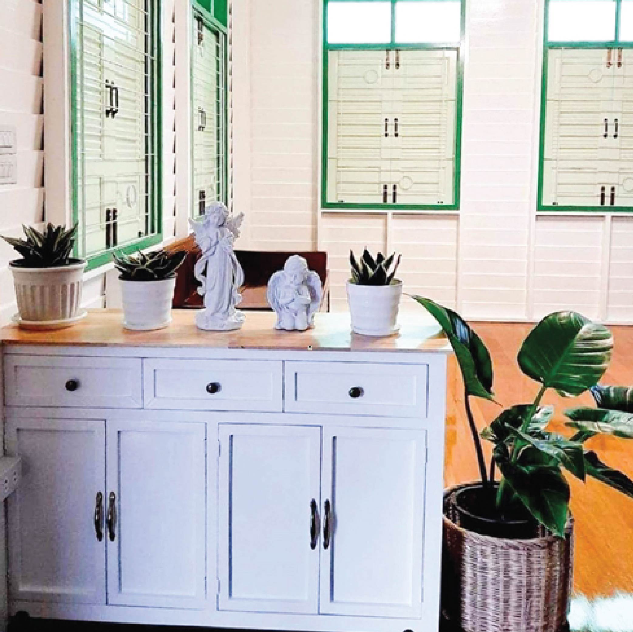 ชั้นวางของ ลิ้นชักเก็บของ ตู้ใส่ของ ชั้นวางสไตล์มินิมอล (ไม่ต้องประกอบ) สีขาว PT006-CB5