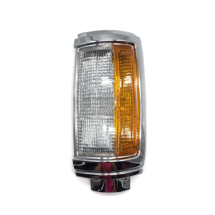 ไฟมุม MITSUBISHI CYCLONE(ไซโคลน) ขอบชุบล้วน ปี1987-1995 (งานO.E.M ตราเพชร) -ราคาต่อดวง-