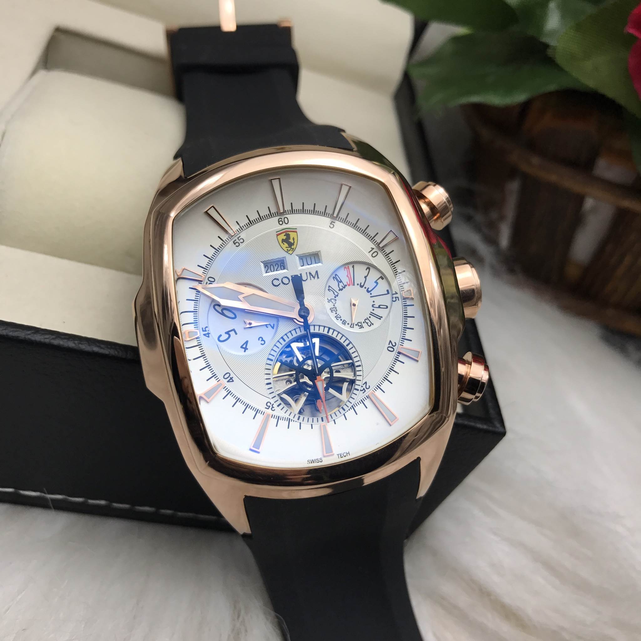 นาฬิกา Corum Ferrari Automatic Body Swiss Pink Gold สายซิลิโคน หน้าขาว Auto