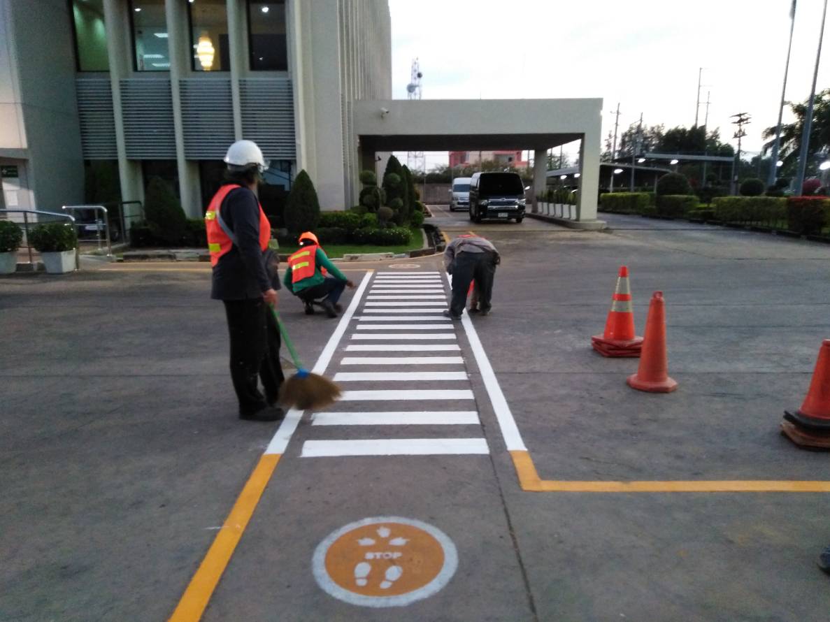 เส้นทางเดินภายในโรงงานราคาตีเส้นทางเดิน