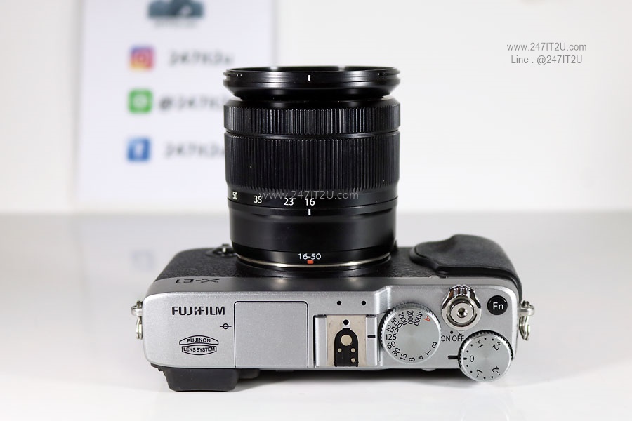 Fujifilm X-E1 เลนส์ 16-50mm สี silver