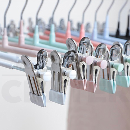 ไม้แขวนเสื้อกันลื่น ไม้แขวนเสื้อพร้อมตัวหนีบ ไม่เป็นรอย ไม่เป็นสนิม แพค 5 ชิ้น รุ่น CB0135 - CB0138