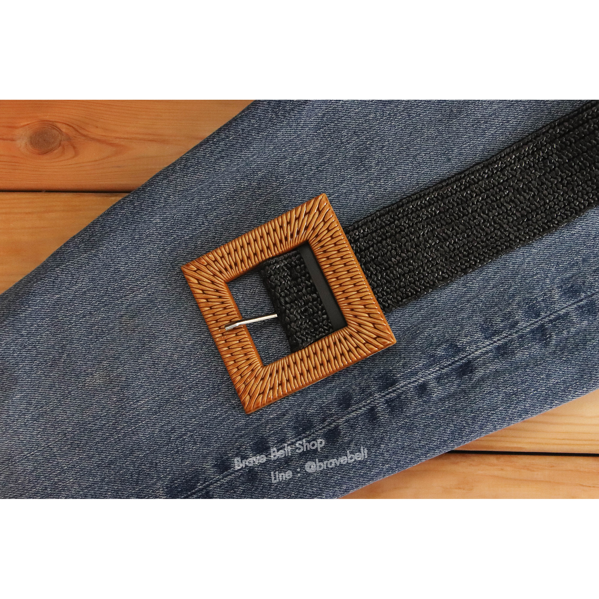 เข็มขัดสานเส้นใหญ่ผู้หญิงแบบไนล่อน