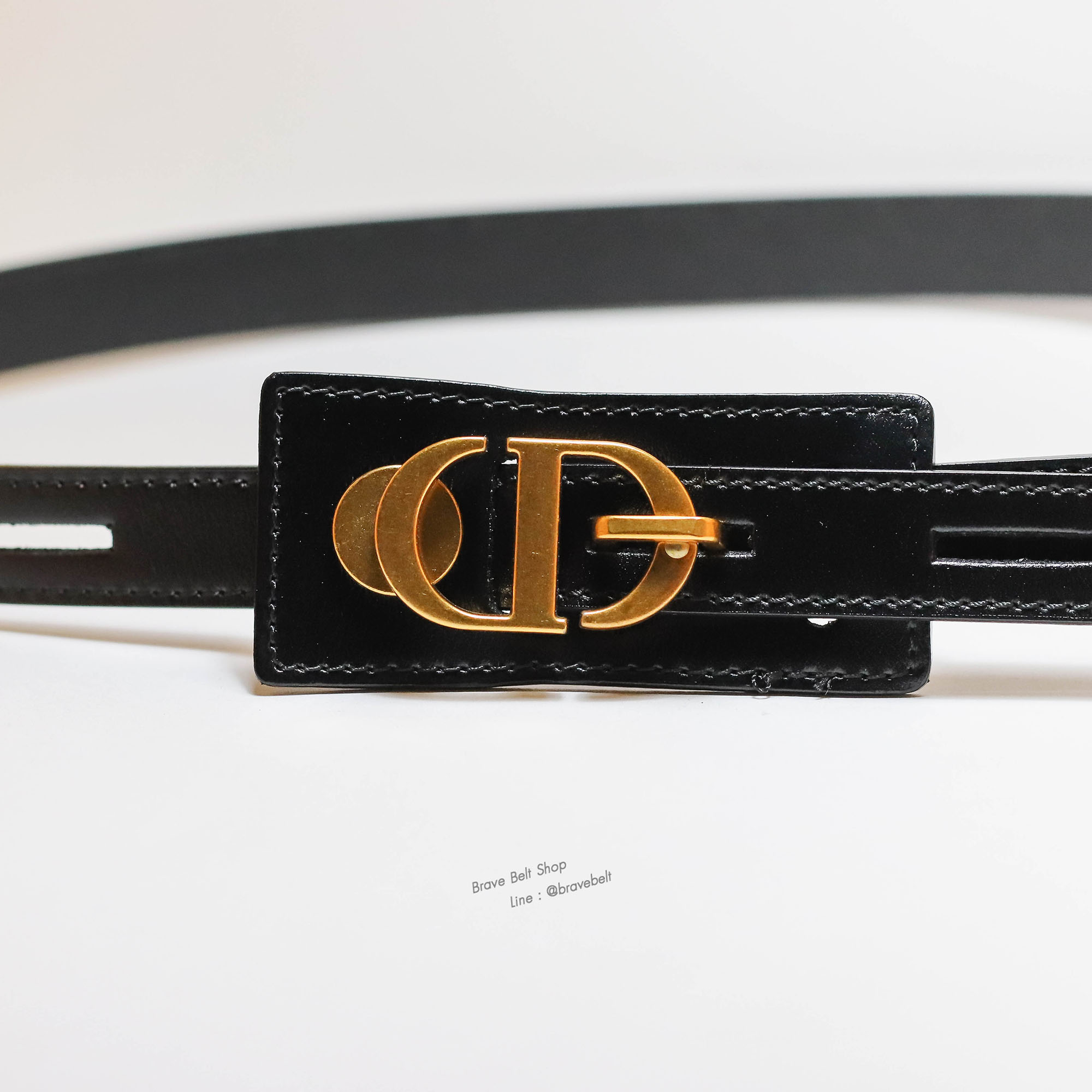 เข็มขัด Dior แฟชั่นเส้นเล็กน่ารัก ใส่ง่ายของผู้หญิง