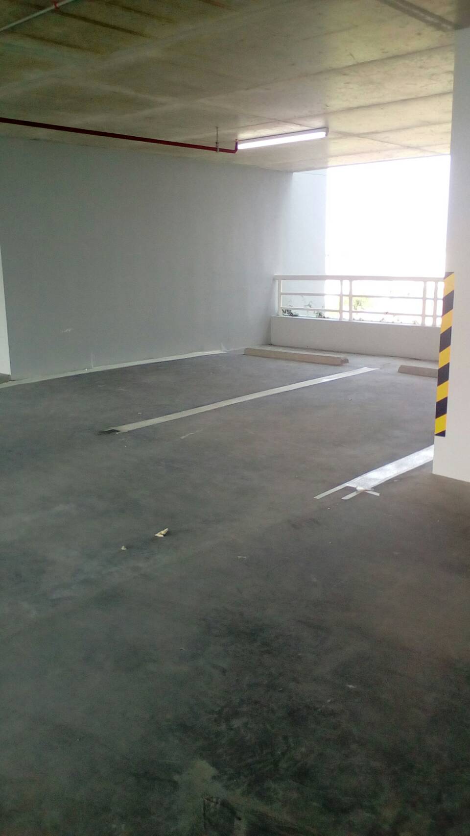 งานตีเส้นลานจอดรถในอาคารงานตีเส้นถนนตีเส้นจราจรสมุทรสาคร กาญจนบุรี ราชบุรี นครปฐม นนทบุรี จ.นนทบุรี