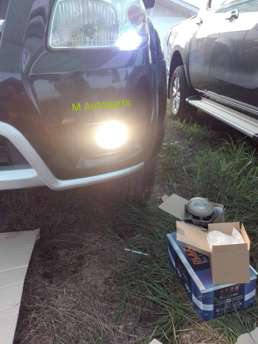 ไฟตัดหมอก ไฟสปอร์ตไลท์ MAZDA BT-50 BT50 2009 2010 2011 / มาสด้า บีที50 (รับประกันสินค้า 3 เดือน)