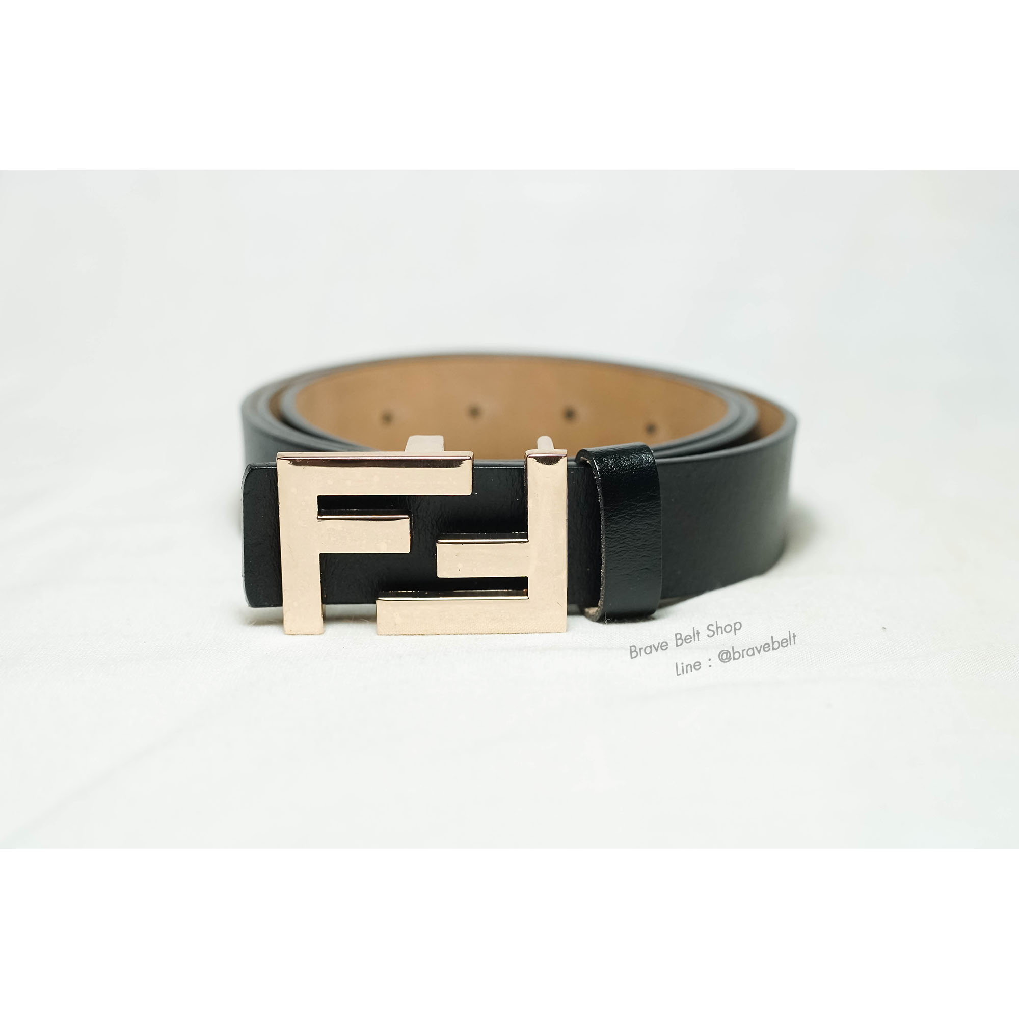 เข็มขัด fendi หนังแท้หัวทองเงาสวย