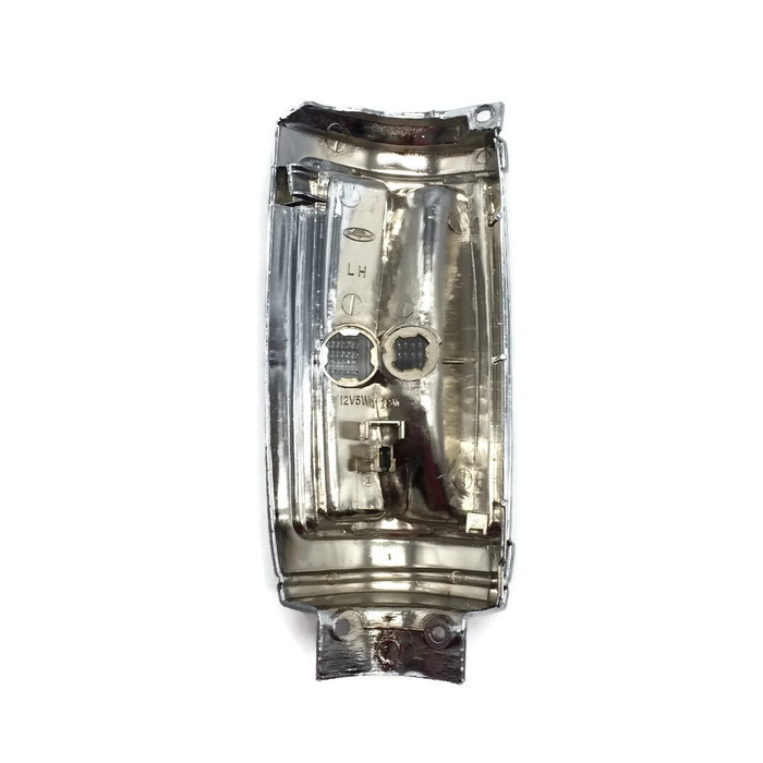 ไฟมุม MITSUBISHI CYCLONE(ไซโคลน) ฝาขาว ขอบชุบล้วน ปี1987-1995 (งานO.E.M ตราเพชร) -ราคาต่อดวง-