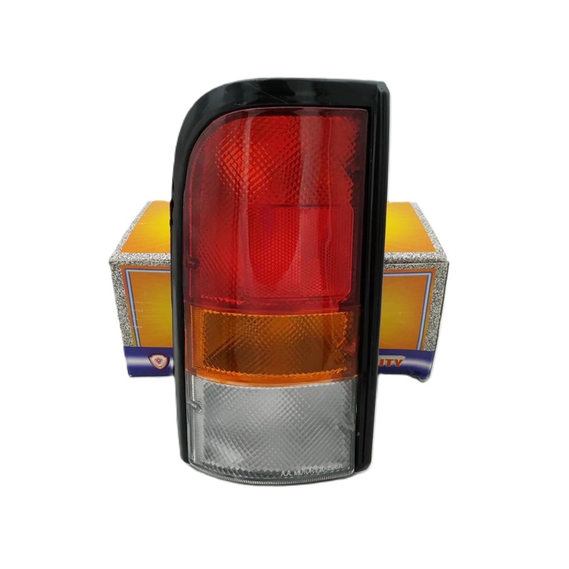 ไฟท้าย NISSAN NV(เอ็นวี) กระบะ 3สี ปี1998-2006 (งาน O.E.M เทียบห้าง) -ราคาต่อดวง-