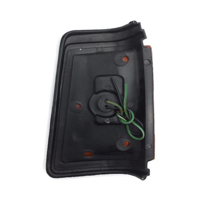 ไฟมุม DATSUN(ดัทสัน) 720/SD22/SD23 โฉมเบนซิน พร้อมขั้ว+หลอดไฟ (งาน O.E.M เทียบห้าง) -ราคาต่อดวง-