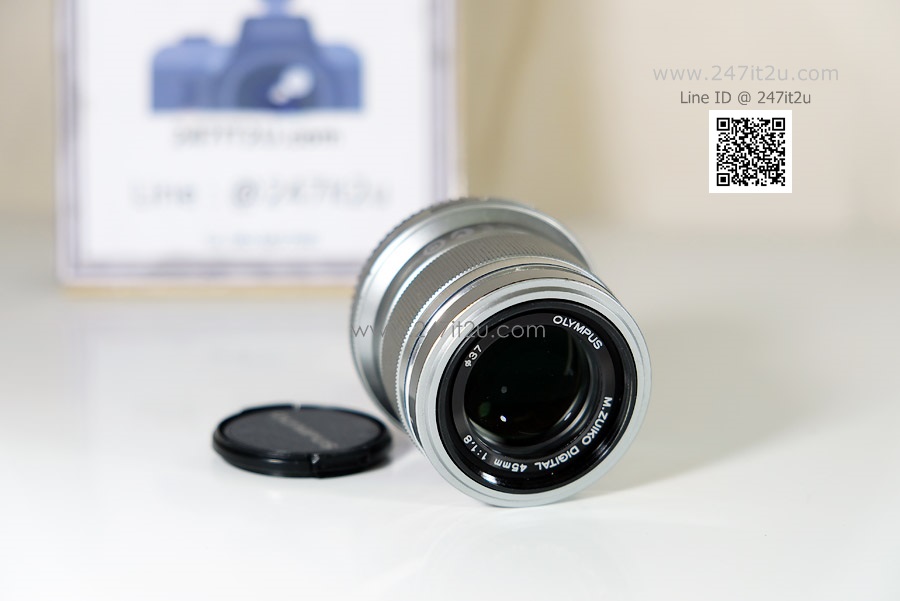 เลนส์ Olympus 45mm f1.8 สีsilver