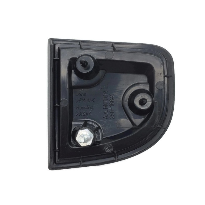 ทับทิมใต้ไฟท้าย MITSUBISHI TRITON(ไทรทัน) เข้าได้ทุกรุ่น ปี2005-2014 (O.E.M เทียบห้าง) -ราคาต่อชิ้น-