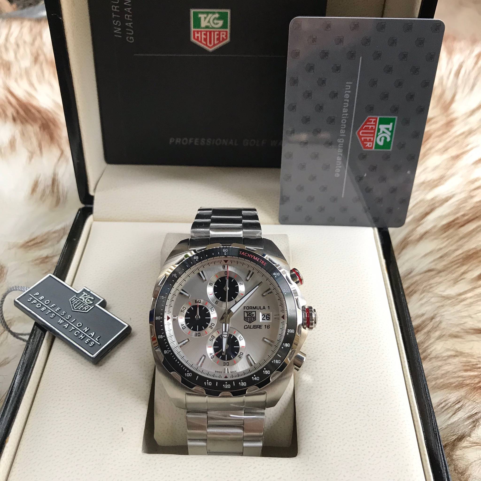 นาฬิกา TAG Heuer Formula 1 Chonograph ขอบดำ หน้าเทาเงิน งานเนียนบอดี้สวิส