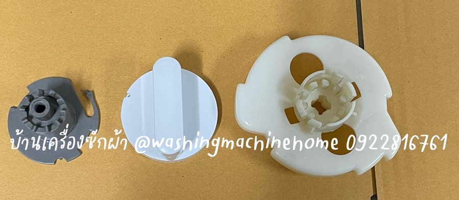 ชุดลูกบิดเครื่องซักผ้า Electrolux รุ่น WH267 (มือสอง**) ได้ 3 ชิ้น ตามรูป ตัวลูกบิด ตัวกลาง และตัวใน