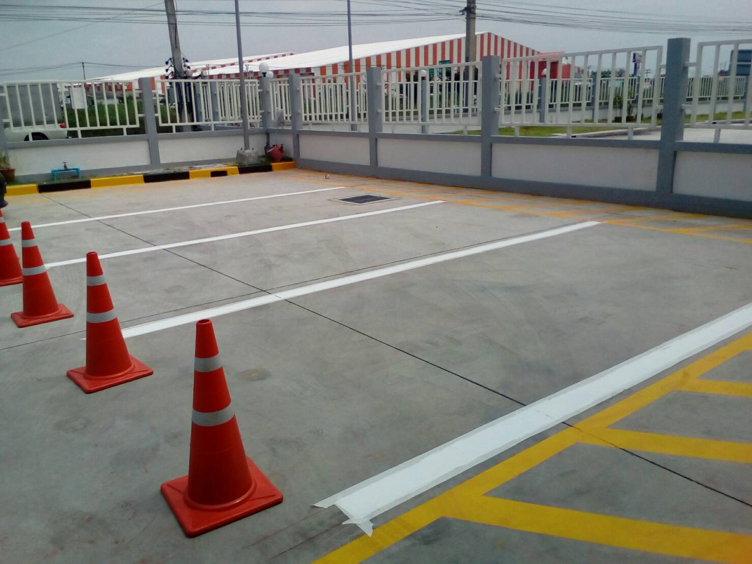 ตีเส้นแบ่งช่องจราจรภายในโรงงานฮอนด้า,โรจนะอยุธยา