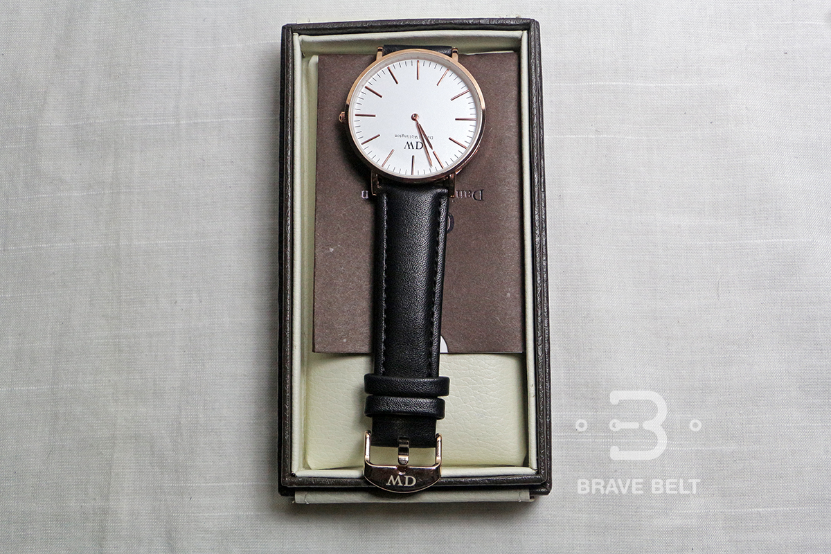 นาฬิกาวินเทจ Daniel Wellington Classic สายหนังสีดำ เกรดพรีเมี่ยม ขอบทอง