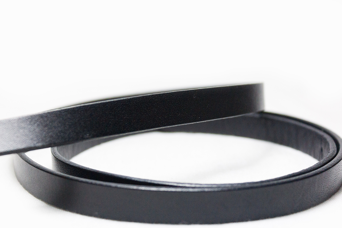 เข็มขัดหนังแท้ผู้หญิง เส้นเล็กสวยงาม