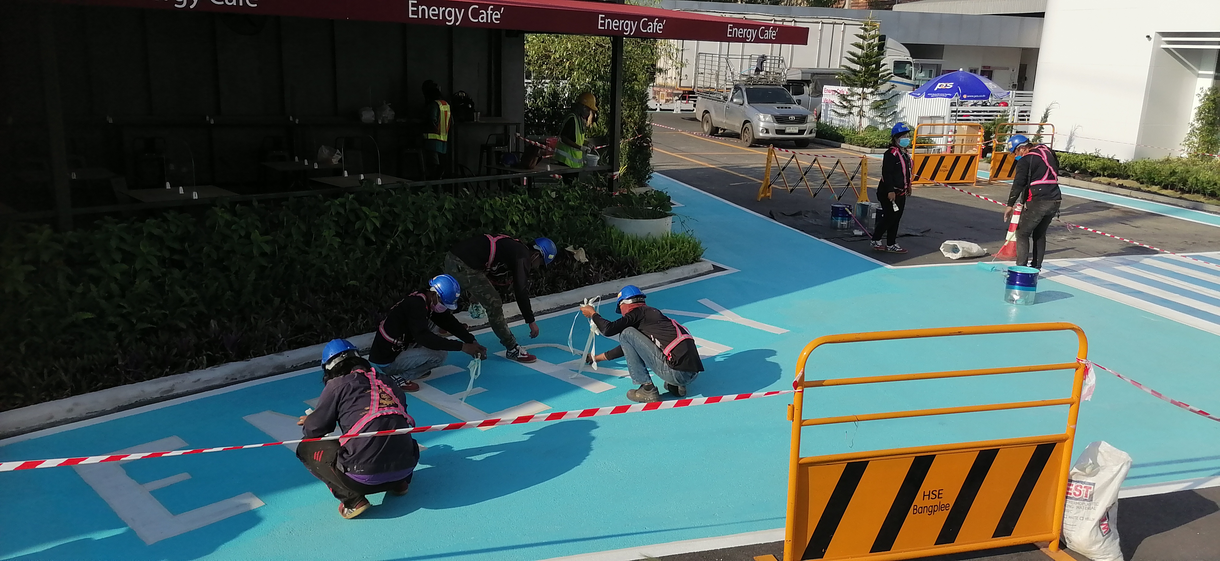 งานตีเส้นจราจรเส้นทางเดินภายในโรงงานสีเทอร์โมพลาสติก