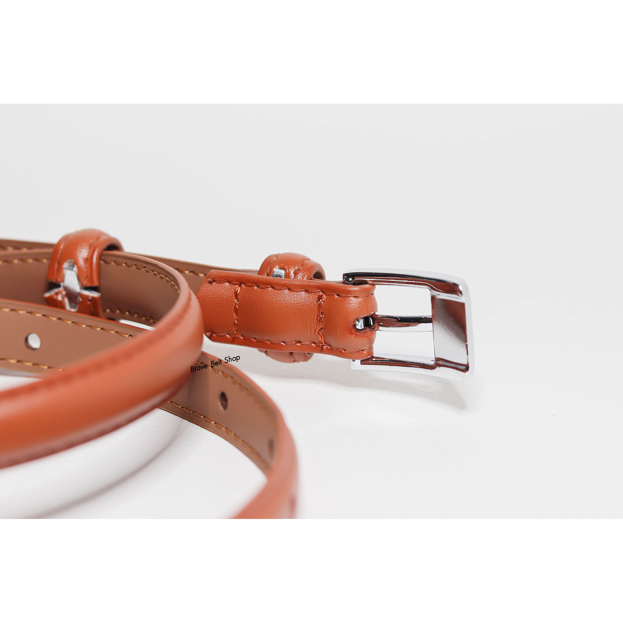 เข็มขัดสีน้ำตาลเข้มผู้หญิงเส้นเล็กน่ารักมาก