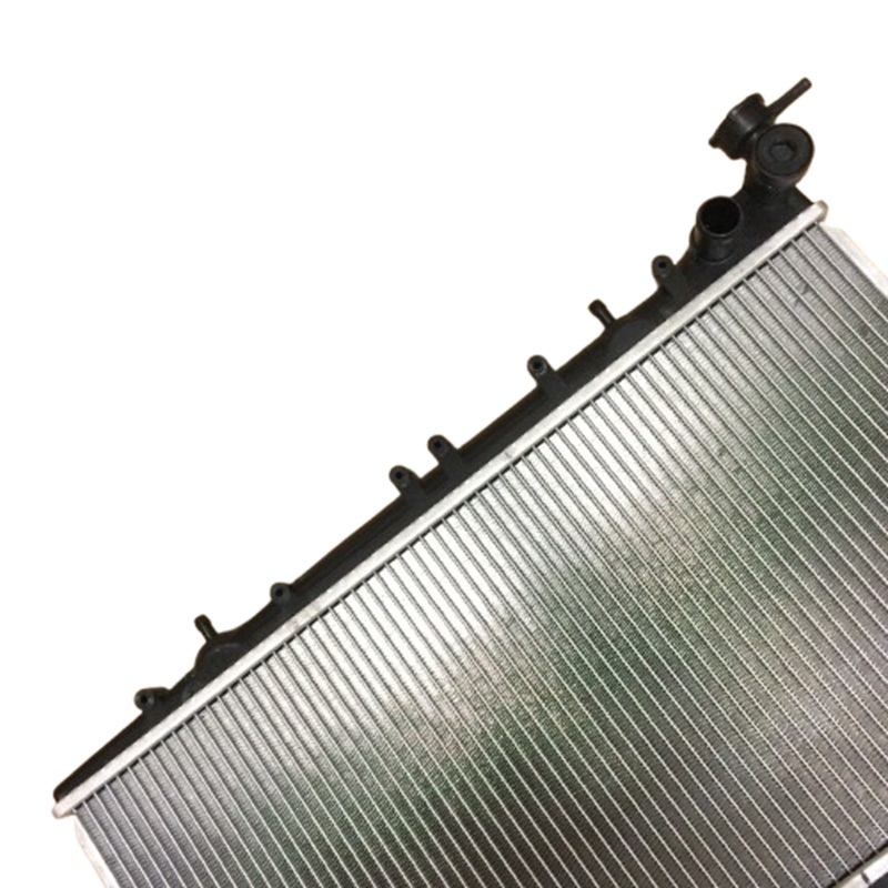 หม้อน้ำ NISSAN NV(เอ็นวี) โฉมกระบะ/แวน ทุกรุ่น หนาพิเศษ 26มิล ปี1993-2006 เกียรออโต้ (กระปุกก็ใส่ได้) (รับประกัน 6เดือน)